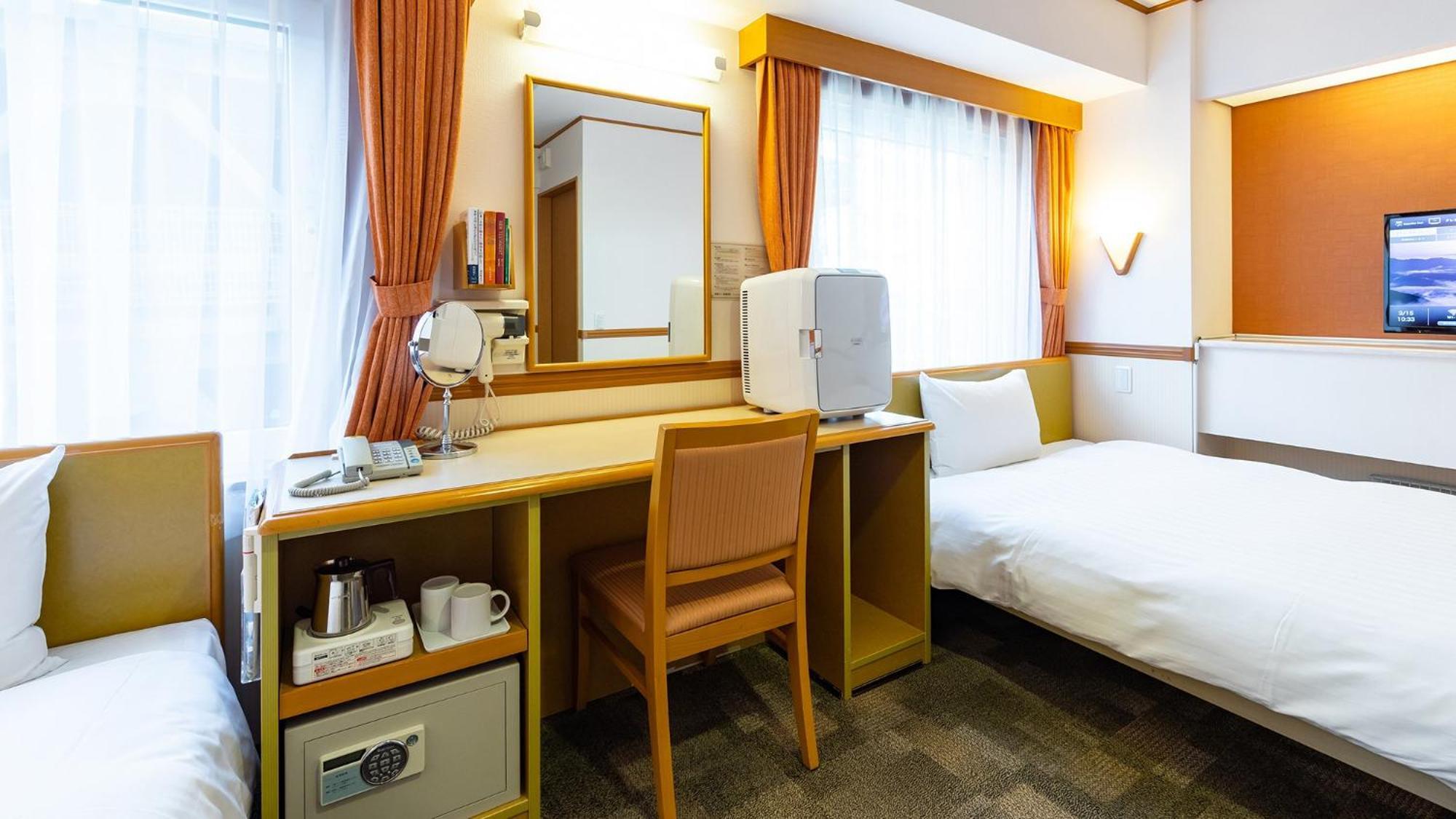 Toyoko Inn Saitama Toda Koen Eki Nishi Guchi Habitación foto